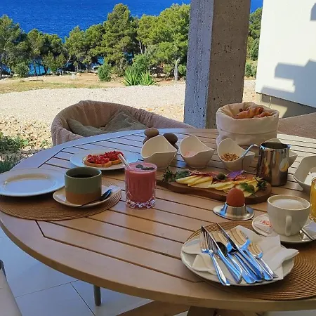 Mansion Hvar *