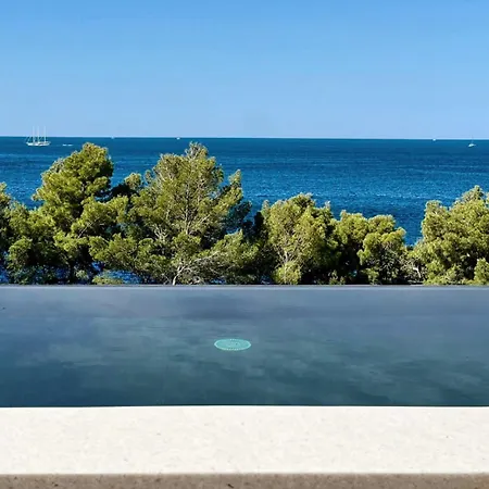 Alojamento de Acomodação e Pequeno-almoço Mansion Hvar Malo Grablje