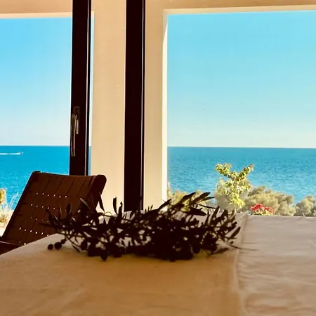 Alojamento de Acomodação e Pequeno-almoço Mansion Hvar Malo Grablje