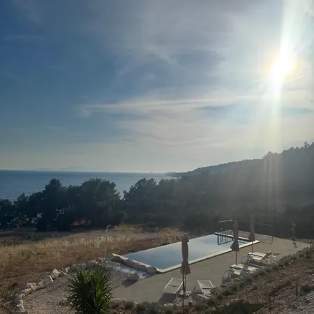 Mansion Hvar 4*