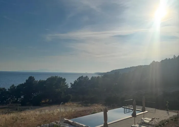 Mansion Hvar 4*